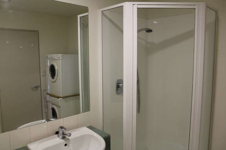 7h/2 Whitaker Place Grafton_8