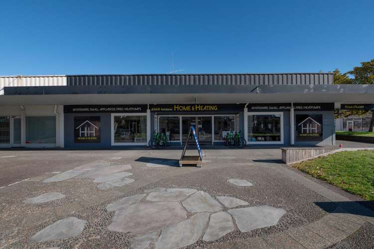20 The Town Center Turangi_0