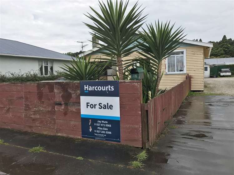 1/48 Blake Street Waitara_0