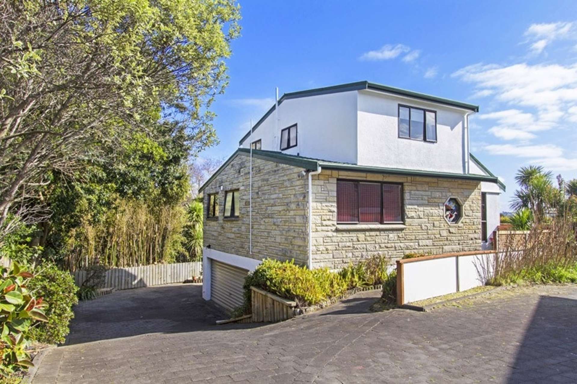 2/17 Markham Place Bucklands Beach_0