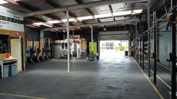 54 Montgomery Crescent Clouston Park_3