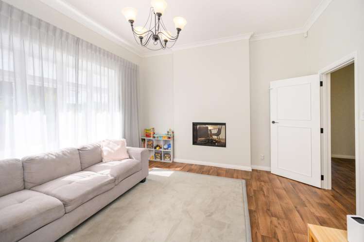 192 Ferguson Street West End_3