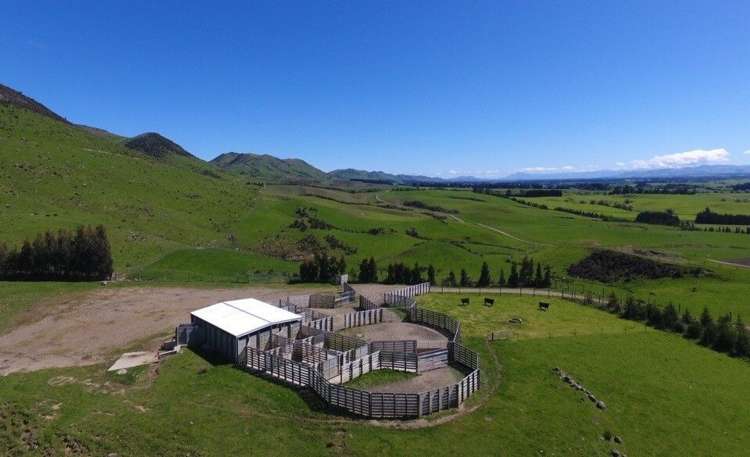 1477 Waimea Valley Road Gore Surrounds_5