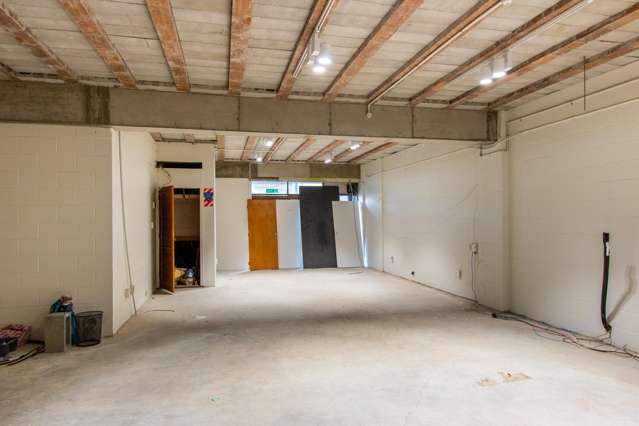 Retail/231 Hinemoa Street Birkenhead_1