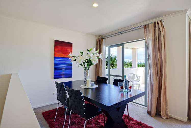 217 Alec Craig Way Gulf Harbour_5