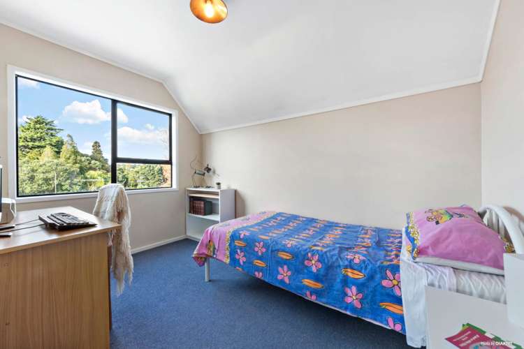 2/19a Woodvale Road Glen Eden_9