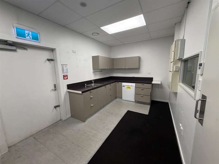 484 Cranford Street Redwood_5