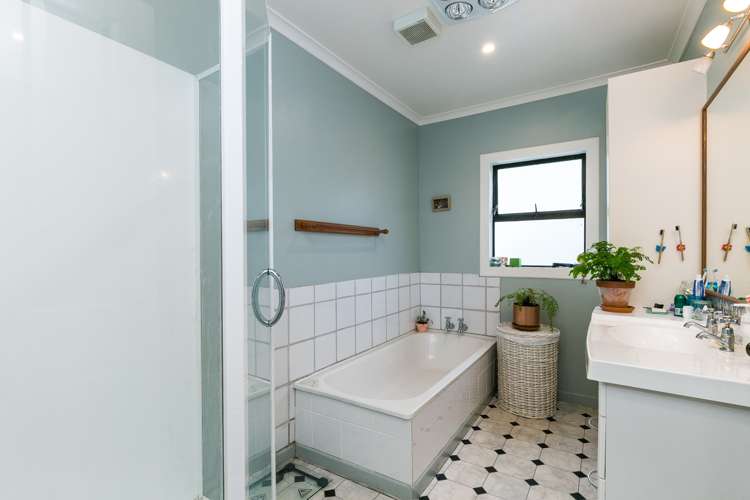 4 Chilka Street Berhampore_9