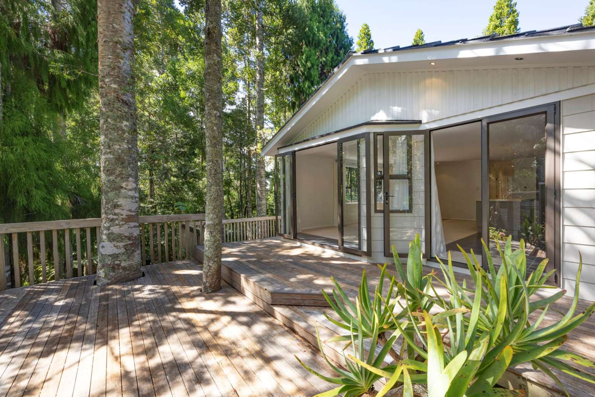 5 Kaurimu Rise Titirangi_0