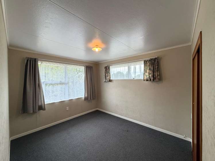 42 Kimberley Grove Westbrook_5