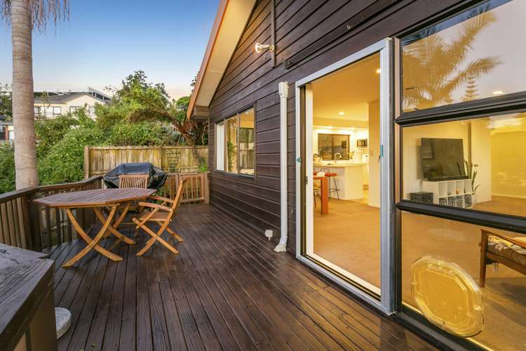 2/23 Gwenand Place Botany Downs_9