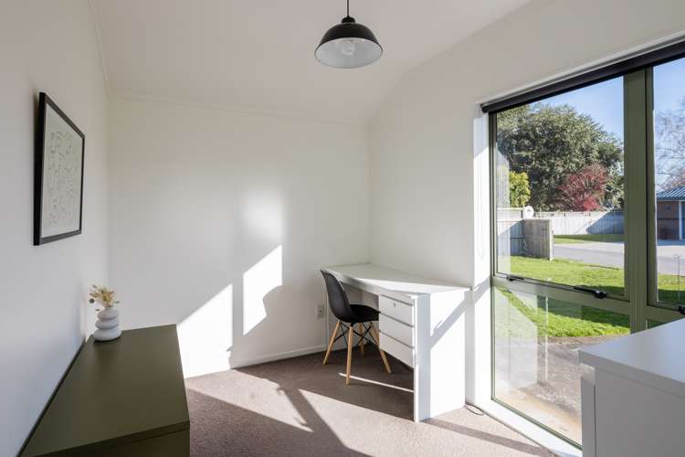 47a Cowley Drive Leamington_22