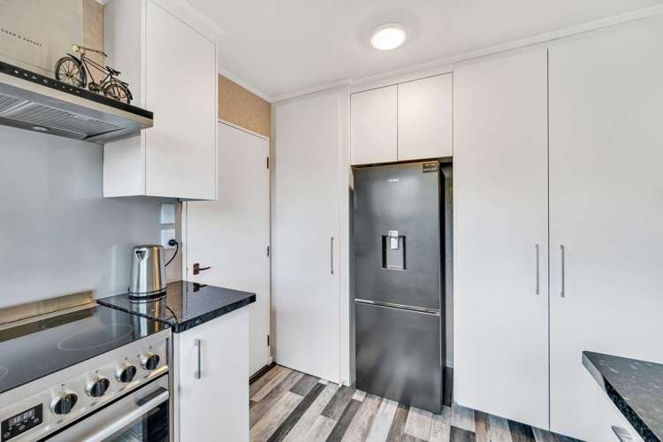 7 Benmore Place Omarama_12