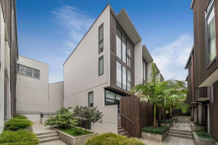 15/6 Waima Street 10031_17
