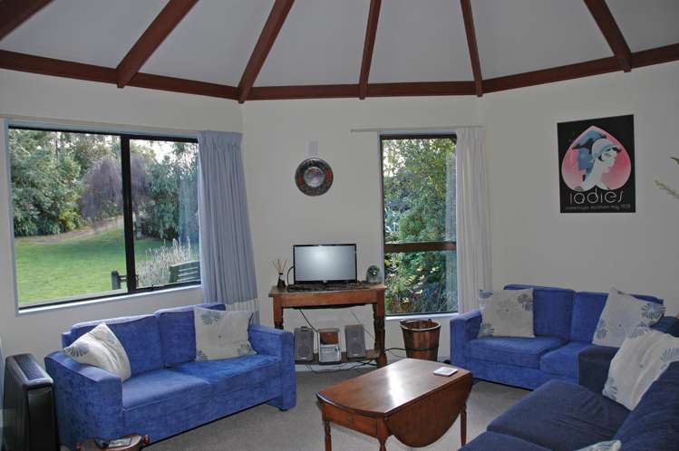 123 Mapara Road Acacia Bay_18