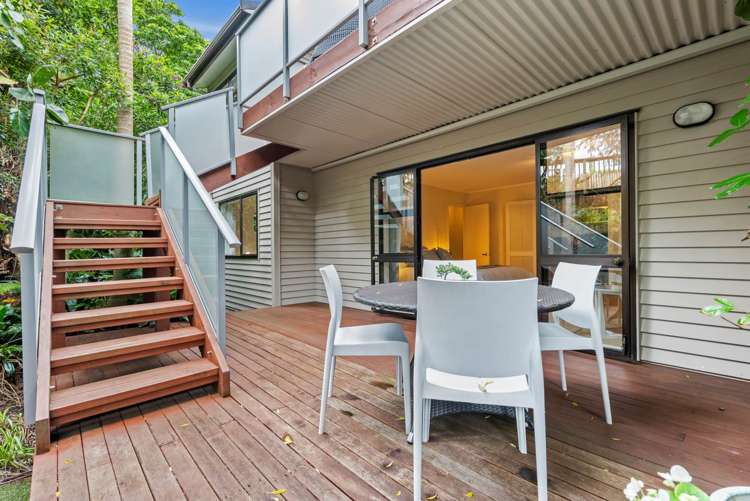 2/73 Long Drive Saint Heliers_16