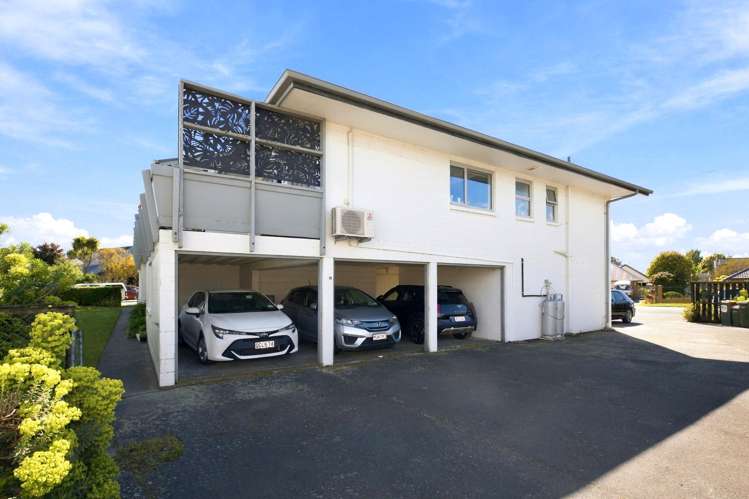 1-5/2 Douglas Street Lincoln_10