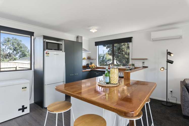 3 Michael Road Paraparaumu Beach_2