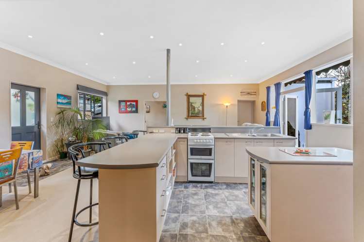 21 Glenfern Road Mellons Bay_7