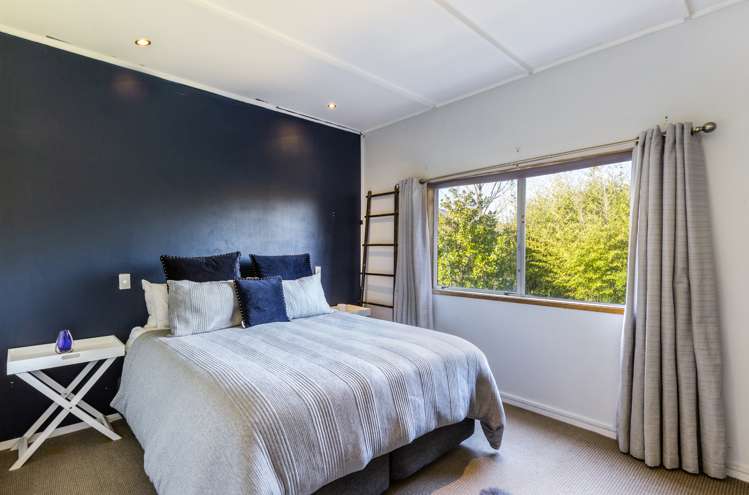 9 Armstrong Grove Hilltop_13