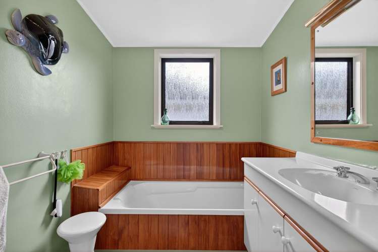 92 Peel Place Wainuiomata_14