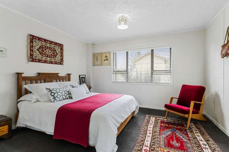 2/54 Garnet Road Westmere_10