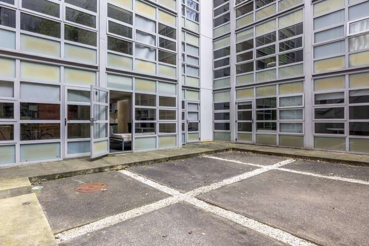 110/133 Beach Road Auckland Central_7