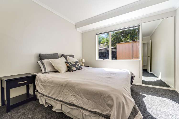 4 Abergeldie Way Cambridge_9