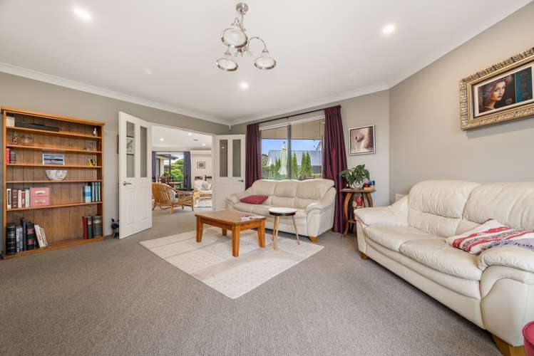 16 Becmead Drive Harewood_6