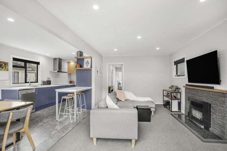 6 Frederick Street Wainuiomata_2