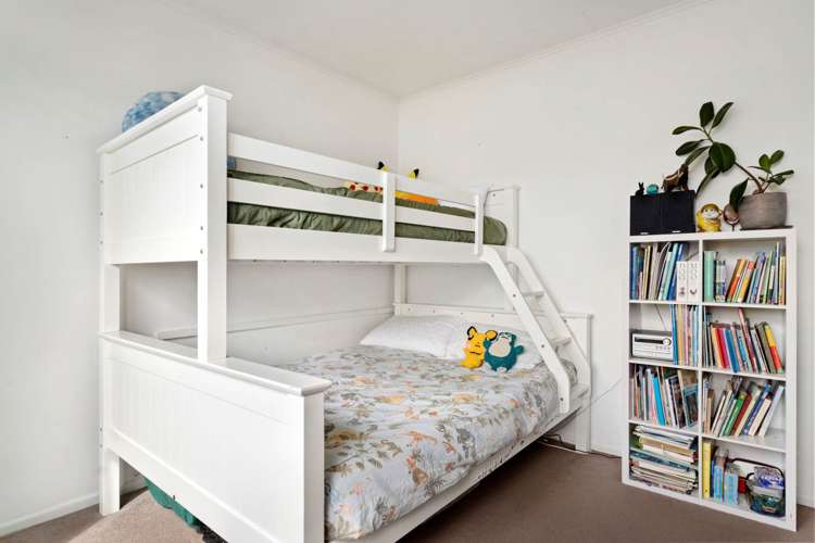 5 Simpson Road Ranui_15