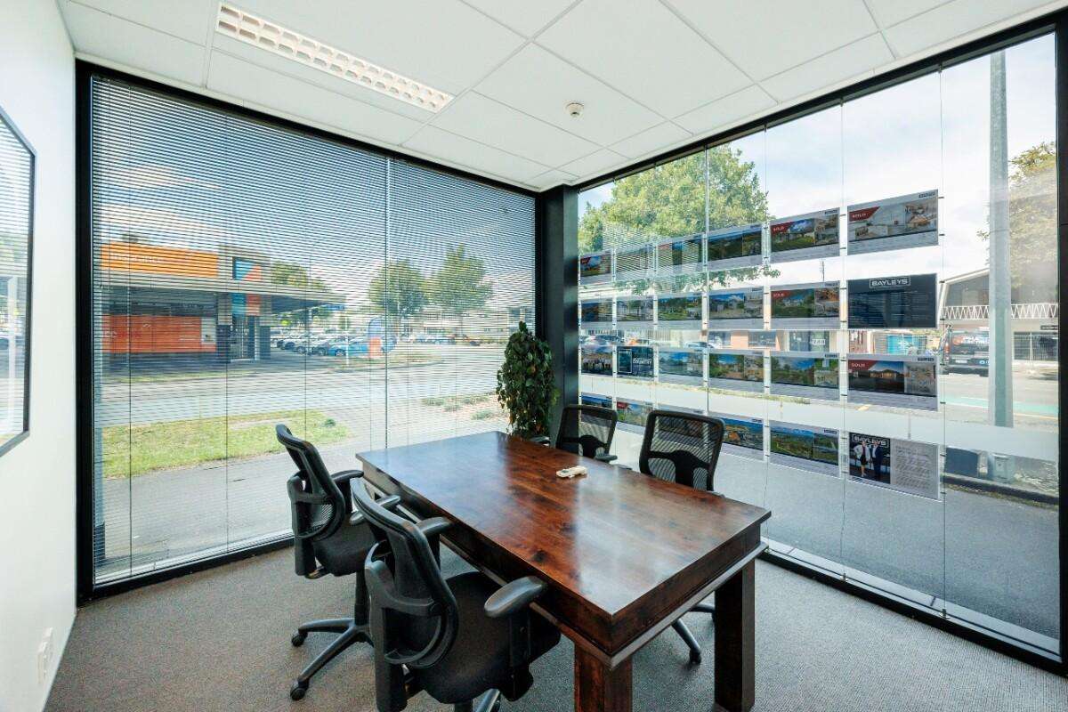 243 Broadway Avenue_3