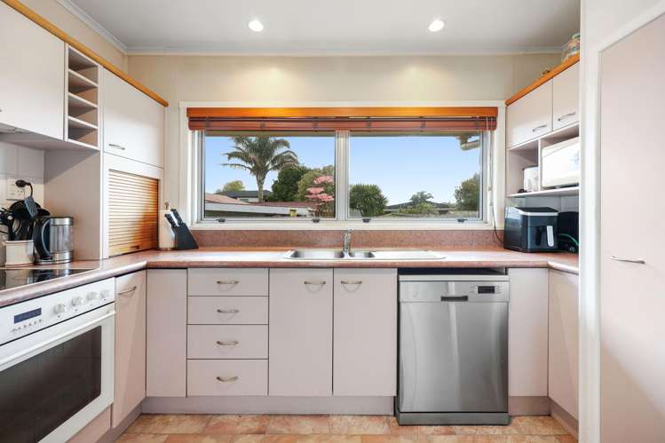 2 Buckingham Crescent Papatoetoe_8