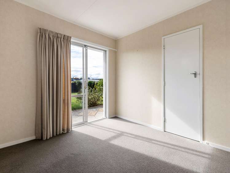 18b Bremworth Avenue Dinsdale_11