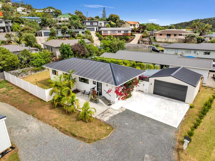 9 Meenas Place Cable Bay_19