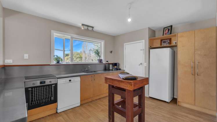 2 Ashworths Road Amberley_9