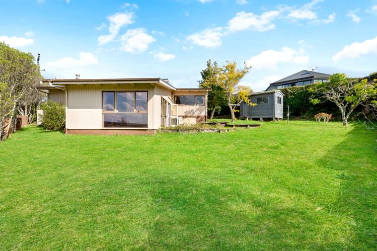 57 Ocean View Road Hillcrest_5