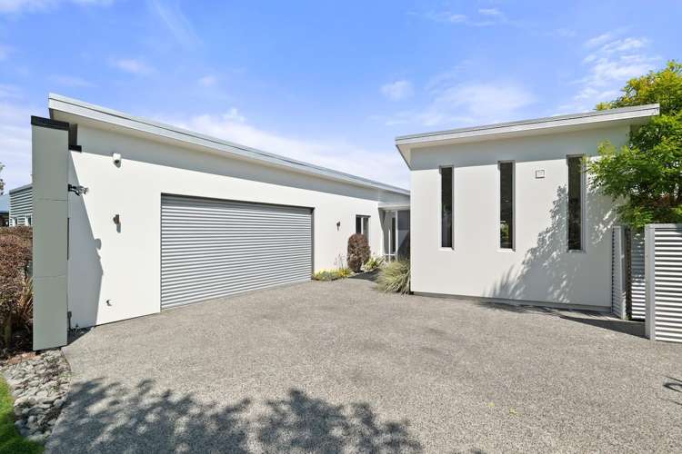 15 Riverwood Boulevard Redwood_22