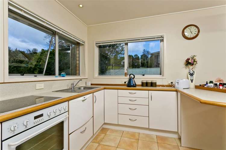 61 County Road Kaikorai_11