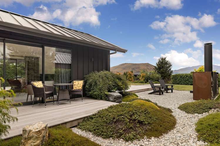 13 Hovingham Court Jacks Point_11