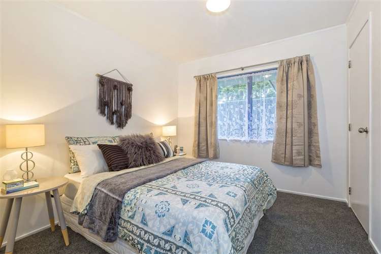 2/11 Settlement Road Papakura_5