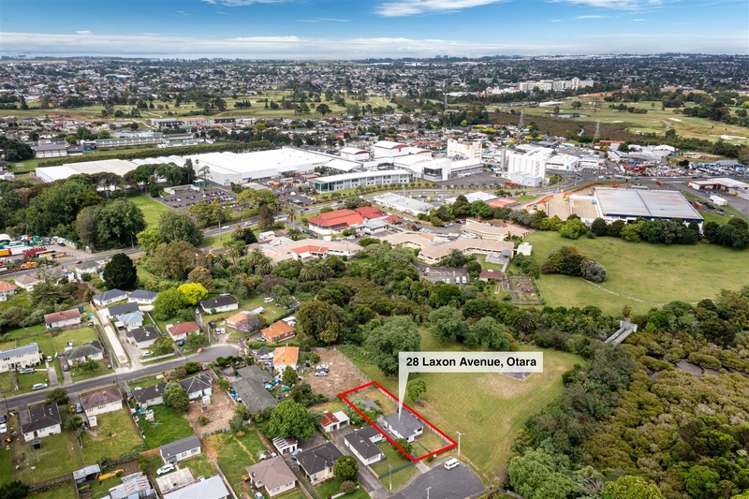 28 Laxon Avenue Otara_21