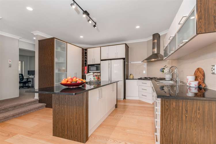 9 Tetbury Place Henderson_16