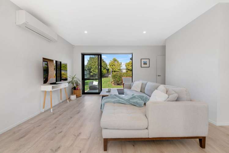 16b Marine Garden Crescent Beachlands_12