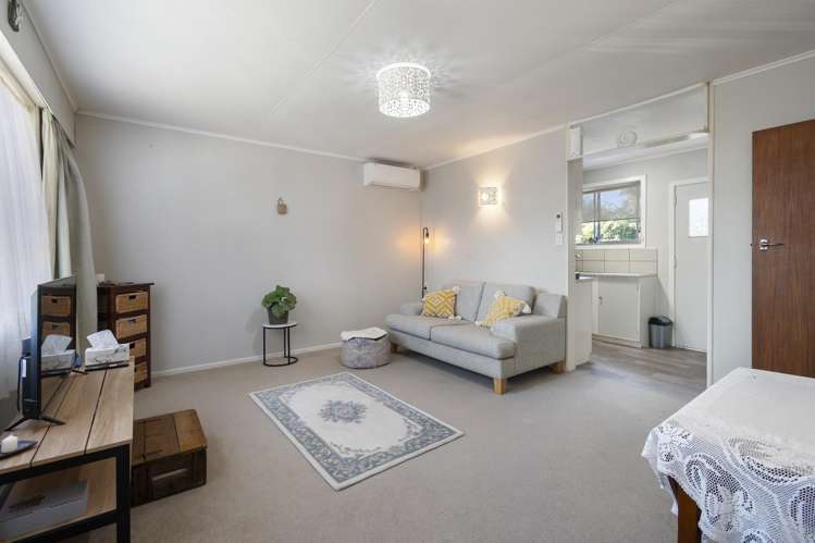 1,2,3/112 Roy Street Palmerston North_2