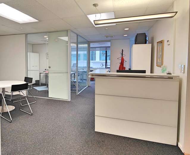 Level 1/104 Carlton Gore Road Newmarket_1