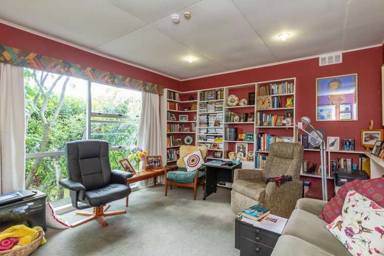 99 Wellington Road Wainuiomata_1
