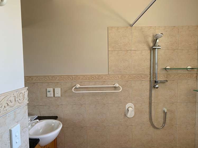 910 Copeland Road Akina_10