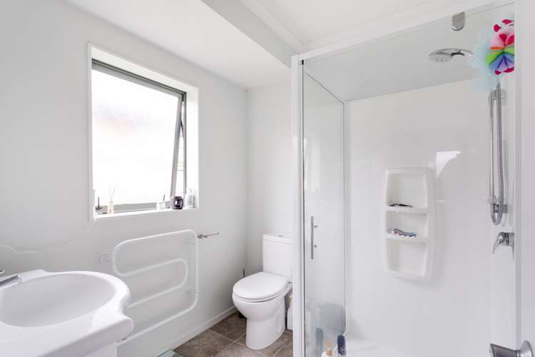 56 Percy Kinsman Crescent Riverstone Terraces_10