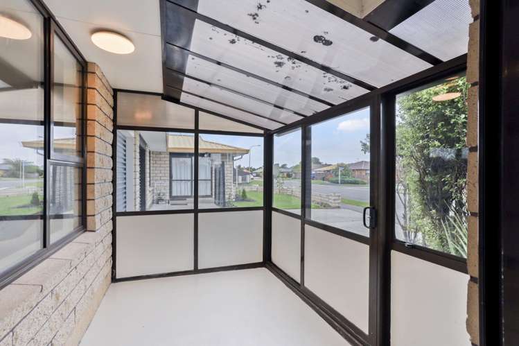 5 Ballymena Drive Belfast_11